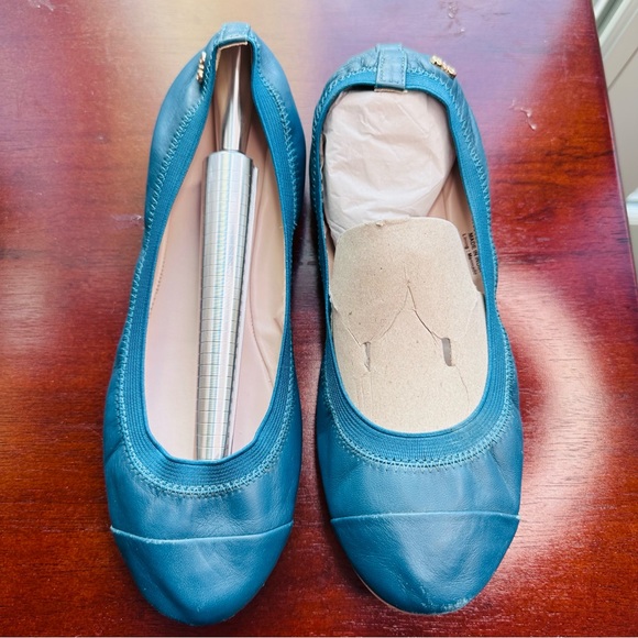 COLE HAAN - Eldridge Ballet Flats, tone on tone Teal, Size: 8 - Picture 13 of 14